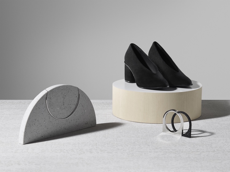 cos_christmas_2016_04_v2_4x3