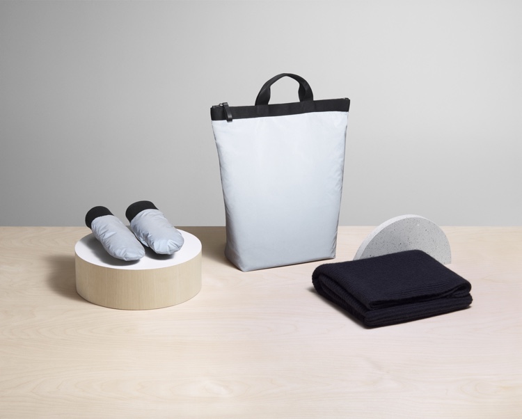 cos_christmas_2016_11_v2_4x3